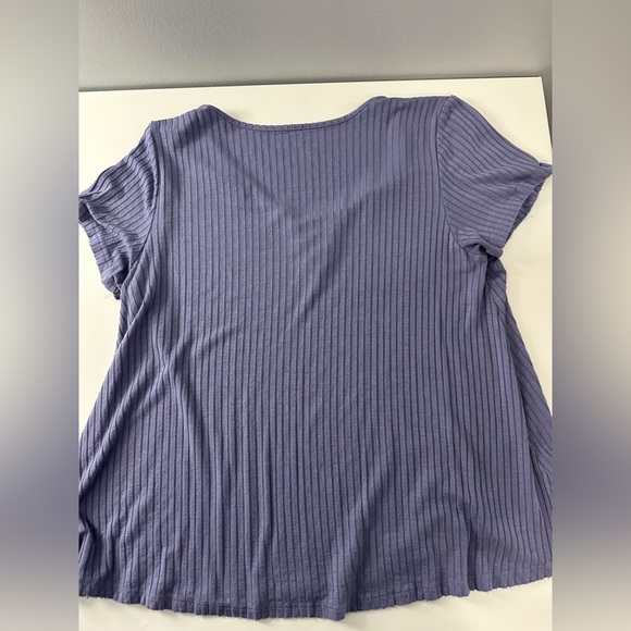 American Eagle Shirt - Picture 3 of 4